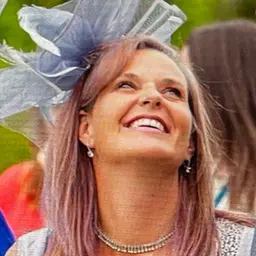 Avatar for Laurie Cavender