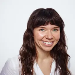 Avatar for Julie Topp